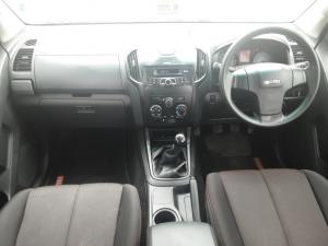 Isuzu D-MAX 250 HO D/C - Image 6