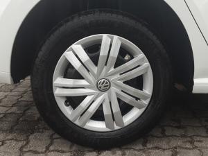 Volkswagen Polo Vivo 1.4 - Image 13