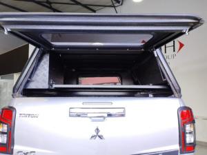 Mitsubishi Triton 2.4DI-D double cab 4x4 Xtreme - Image 9