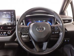 Toyota Corolla 2.0 XR - Image 10
