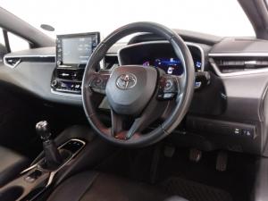 Toyota Corolla 2.0 XR - Image 9