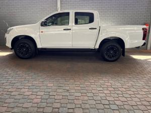 Isuzu D-Max 250 double cab Hi-Ride - Image 5