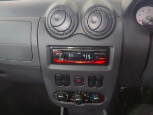 Nissan NP200 1.6i safety pack (aircon) - Image 5