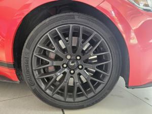 Ford Mustang 5.0 GT fastback - Image 7