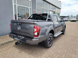 Nissan Navara 2.5DDTi double cab LE Plus - Image 3