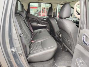 Nissan Navara 2.5DDTi double cab LE Plus - Image 9