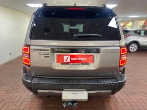 Toyota Land Cruiser Prado 2.8GD VX-R - Image 4