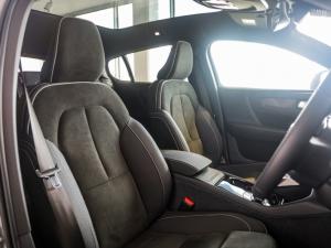 Volvo EC40 Twin Performance Ultra - Image 6