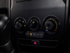 Mahindra Pik Up 2.2CRDe single cab S4 (aircon) - Image 10
