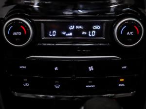 Mahindra XUV 3XO 1.2T AX7L - Image 10