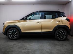 Mahindra XUV 3XO 1.2T AX7L - Image 4