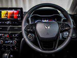 Mahindra XUV 3XO 1.2T AX7L - Image 8