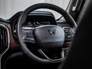 Mahindra Scorpio-N 2.2D Z8L 4XPlor - Image 10