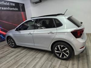 Volkswagen Polo hatch 1.0TSI Life auto - Image 13