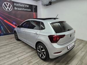 Volkswagen Polo hatch 1.0TSI Life auto - Image 4