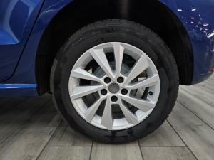 Volkswagen Polo Vivo hatch 1.4 Life - Image 4