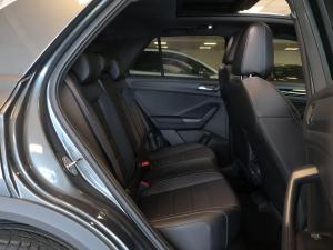 Volkswagen T-Roc 2.0TSI 4Motion R-Line - Image 13