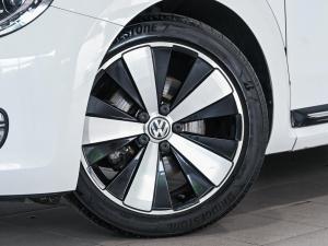 Volkswagen Beetle 1.4TSI Sport auto - Image 2