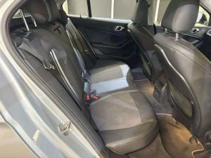 BMW 1 Series 118i Sport Line - Image 11