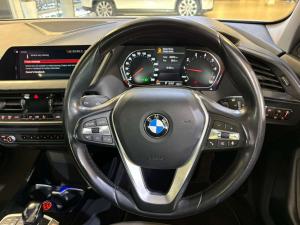 BMW 1 Series 118i Sport Line - Image 16