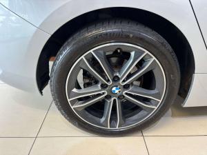 BMW 1 Series 118i Sport Line - Image 5