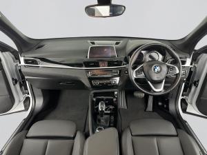 BMW X1 sDRIVE18i Sport Line automatic - Image 11