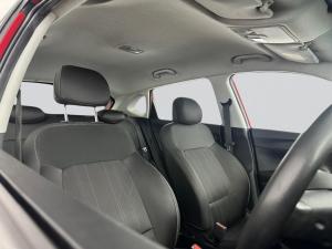 Hyundai i20 1.2 Motion - Image 13