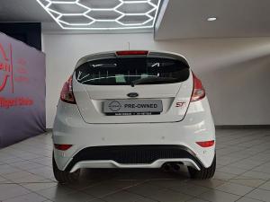 Ford Fiesta ST - Image 9