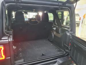 Jeep Wrangler Unlimited 2.0T Rubicon - Image 21