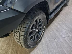 Toyota Hilux 2.8GD-6 double cab 4x4 Legend auto - Image 4