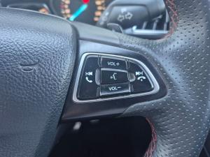 Ford Kuga 2.0TDCi AWD Titanium - Image 13