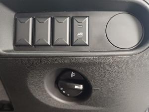 Citroen C3 1.2 Max - Image 21