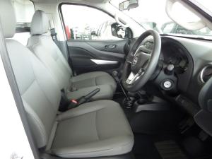 Nissan Navara 2.5DDTi single cab XE - Image 4