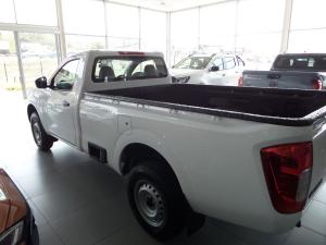 Nissan Navara 2.5DDTi single cab XE - Image 8