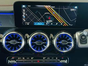 Mercedes-Benz EQB EQB350 4Matic Progressive - Image 8