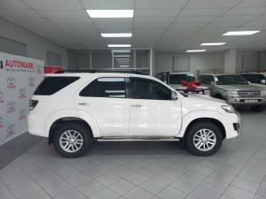 Toyota Fortuner 3.0D-4D Ltd edition auto - Image 3