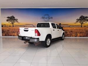 Toyota Hilux 2.4GD-6 double cab 4x4 SRX auto - Image 2