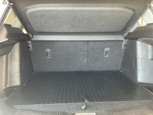 Toyota Urban Cruiser 1.5 XR manual - Image 20