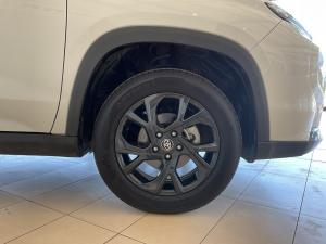 Toyota Urban Cruiser 1.5 XR manual - Image 21