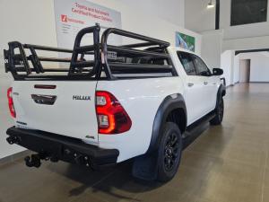 Toyota Hilux 2.8GD-6 double cab 4x4 Raider auto - Image 2