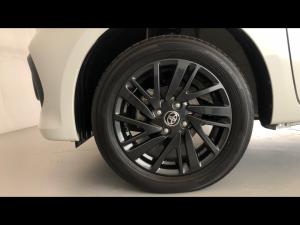 Toyota Vitz 1.0 XR manual - Image 18