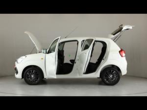 Toyota Vitz 1.0 XR manual - Image 26