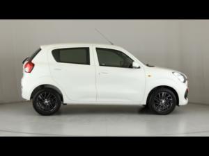 Toyota Vitz 1.0 XR manual - Image 3