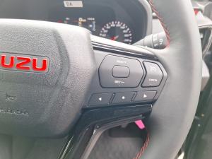 Isuzu D-Max 1.9TD double cab LS X-Rider auto - Image 10