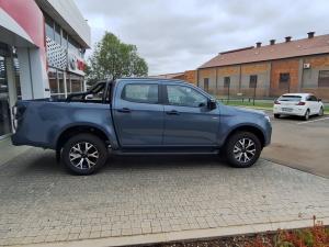 Isuzu D-Max 1.9TD double cab LS X-Rider auto - Image 3