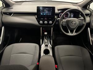 Toyota Corolla Cross 1.8 Xi - Image 6