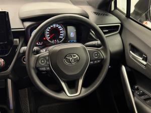 Toyota Corolla Cross 1.8 Xi - Image 8