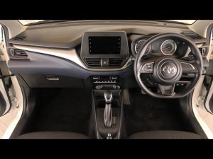 Toyota Starlet 1.5 XS auto - Image 6