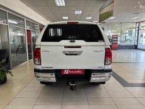 Toyota Hilux 2.4GD-6 double cab 4x4 Raider auto - Image 5