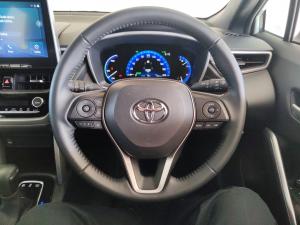 Toyota Corolla Cross 1.8 HEV XS - Image 8